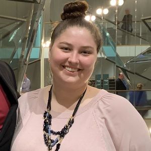 Meet your Posher, Nicole